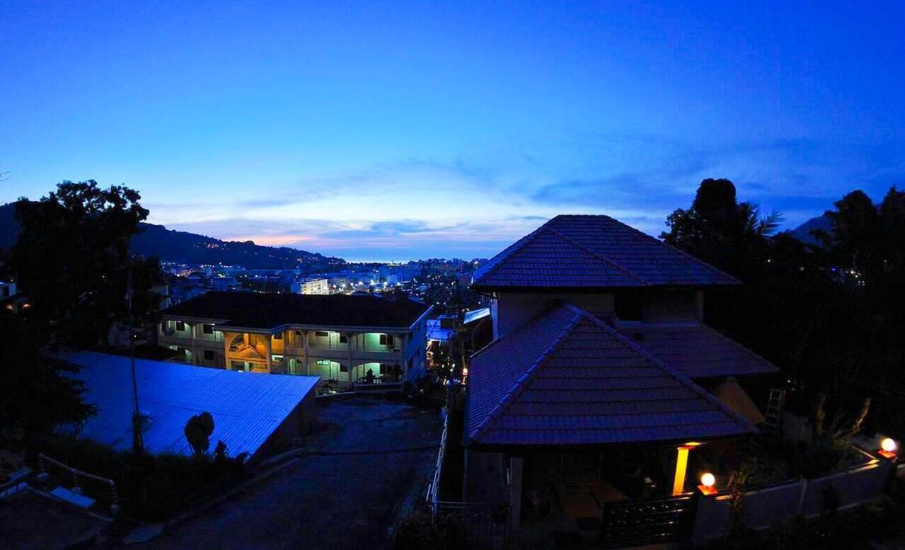 Aksarai Hotel Patong Luaran gambar