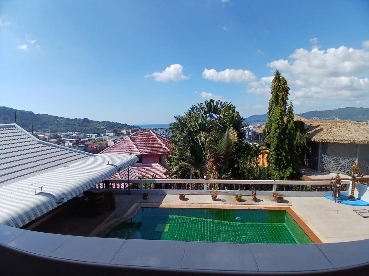 Aksarai Hotel Patong Luaran gambar